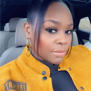 Ironcat crop jacket. XXL color Tan